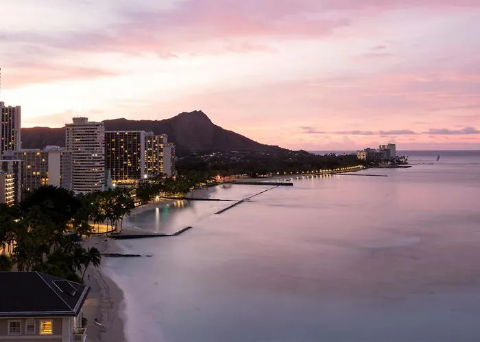 Moana Surfrider, A Westin & Spa, Waikiki Beach